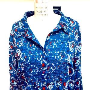 T55 Tantrums Size Large Rayon Blue Print Blouse